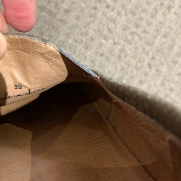 Joie Kidmore Animal Print Slip On Sneakers - stylish and comfortable! - Picture 6 of 6